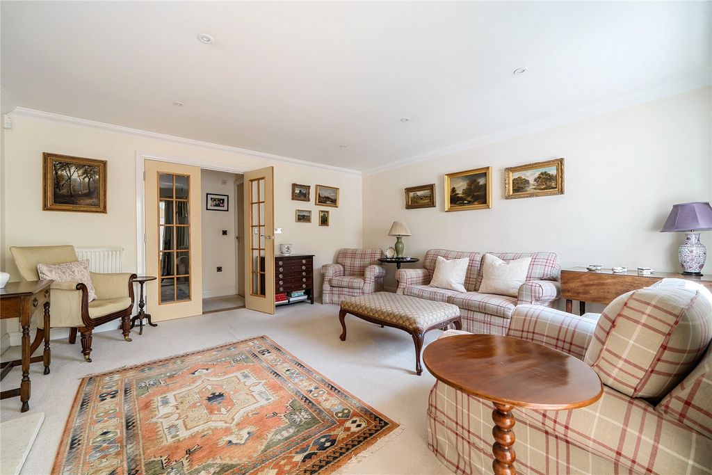 Property photo 3 of 16 Picture No. 09