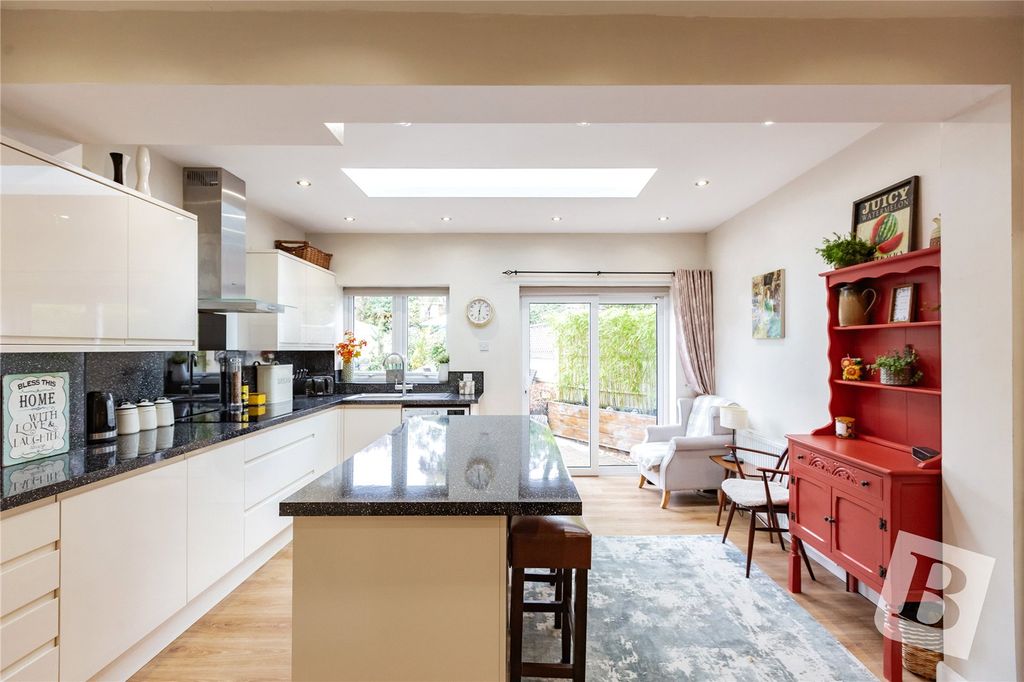 Property photo 2 of 18 Kitchen/Diner