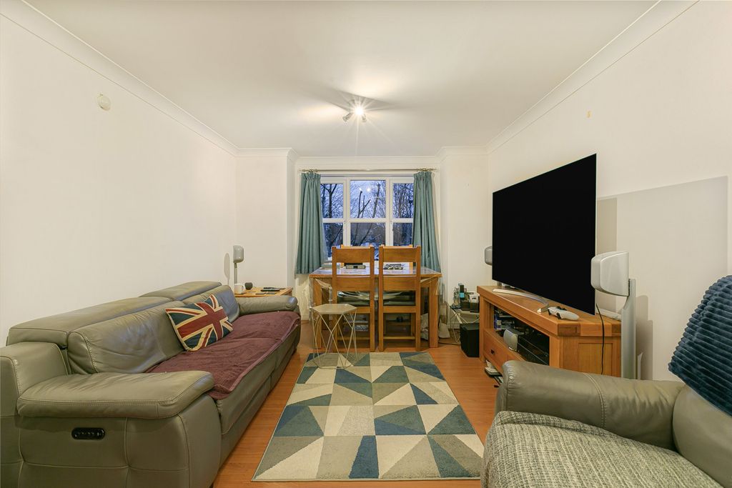 Property photo 2 of 9 Reception Room