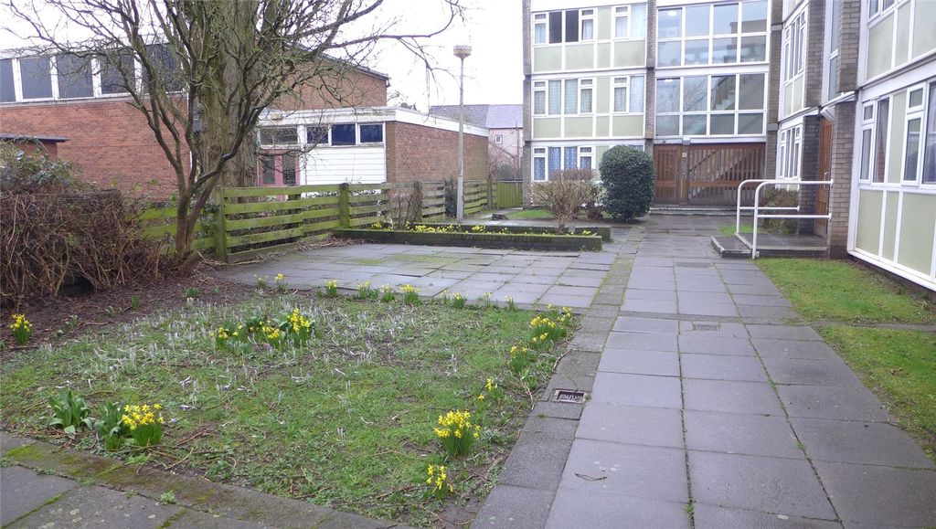 Property photo 2 of 6 Picture No. 10