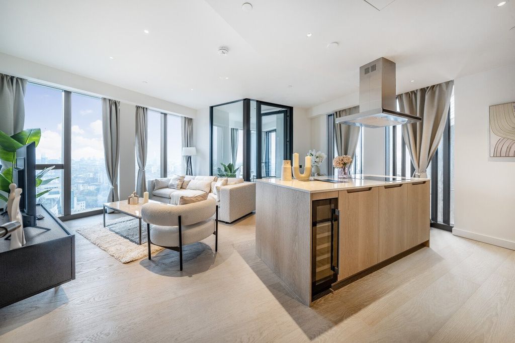 Property photo 1 of 26 Picture No. 03