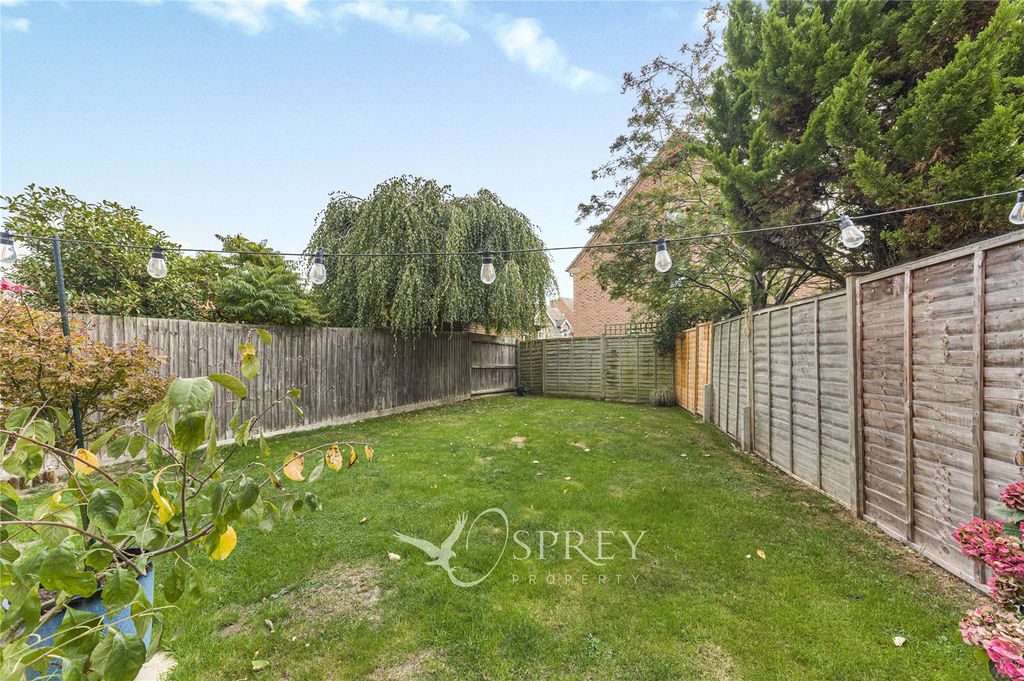 Property photo 2 of 14 Garden