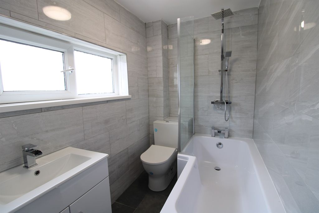 Property photo 1 of 25