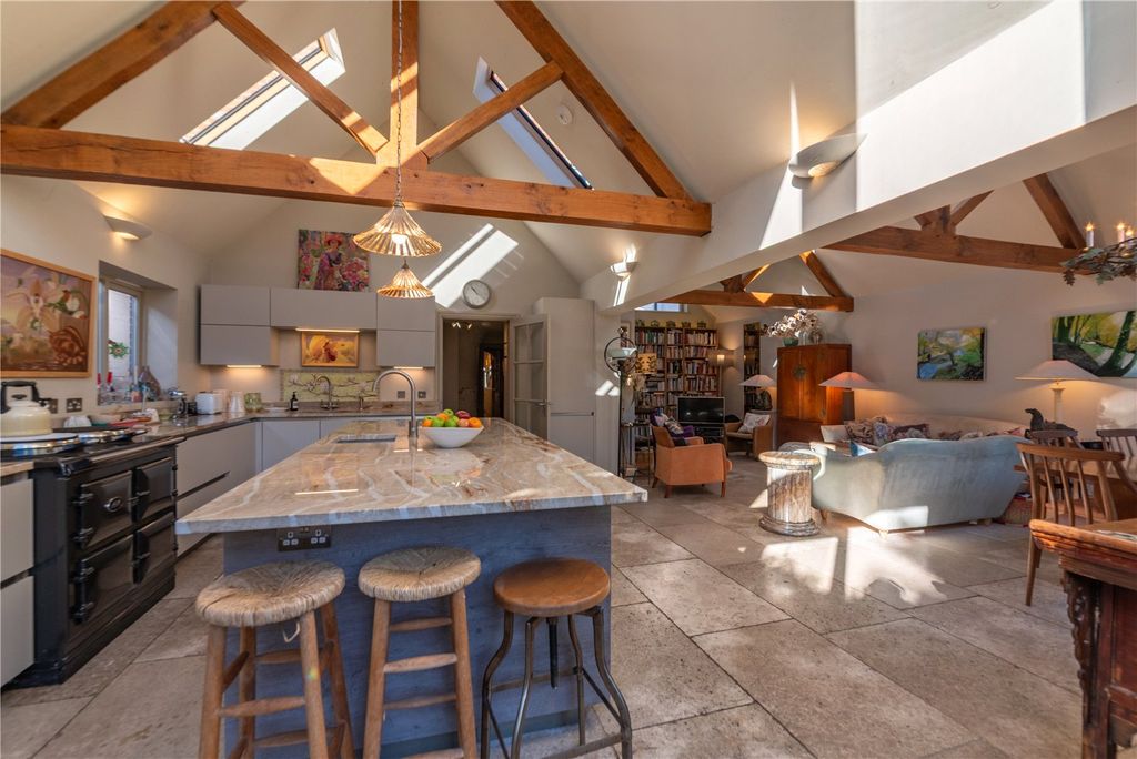 Property photo 1 of 26 Kitchen