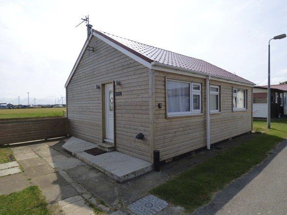 Property photo 1 of 12 2 Bedroom Detached Holiday Chalet Â€“ All Contents Included