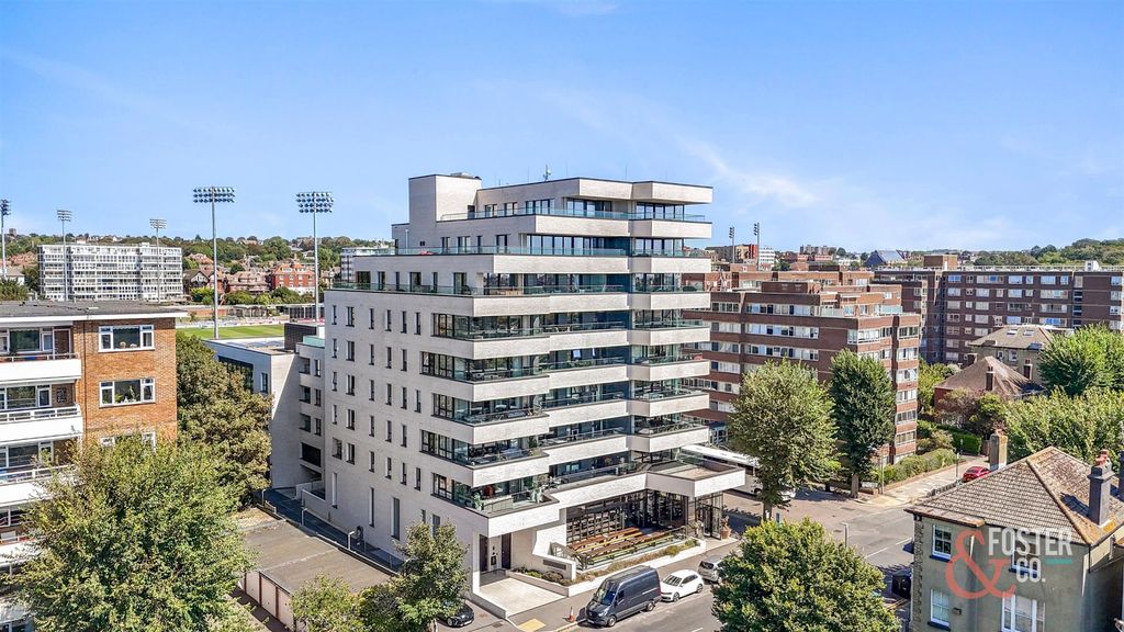 Property photo 1 of 18 Eaton Road 1, Tate Residence, Flat 31-001.Jpg
