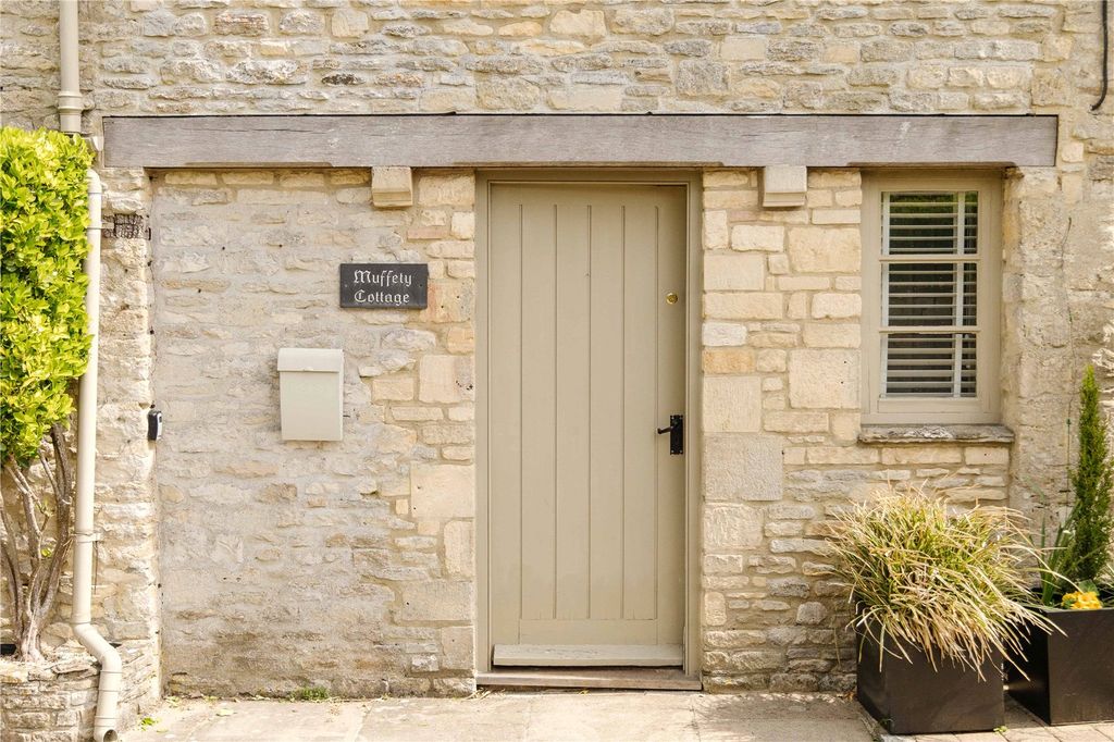 Property photo 2 of 13 Picture No. 02
