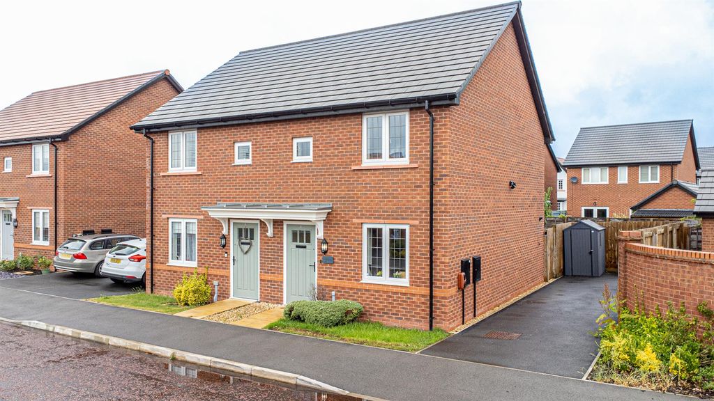 Property photo 1 of 11 Front Elevation