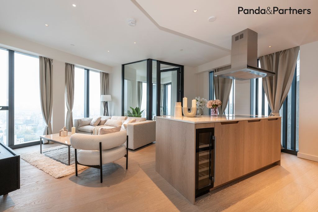 Property photo 2 of 9 Photo