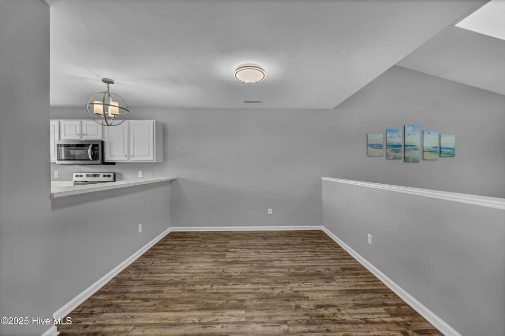 Property photo 3 of 30 <Alttext/>