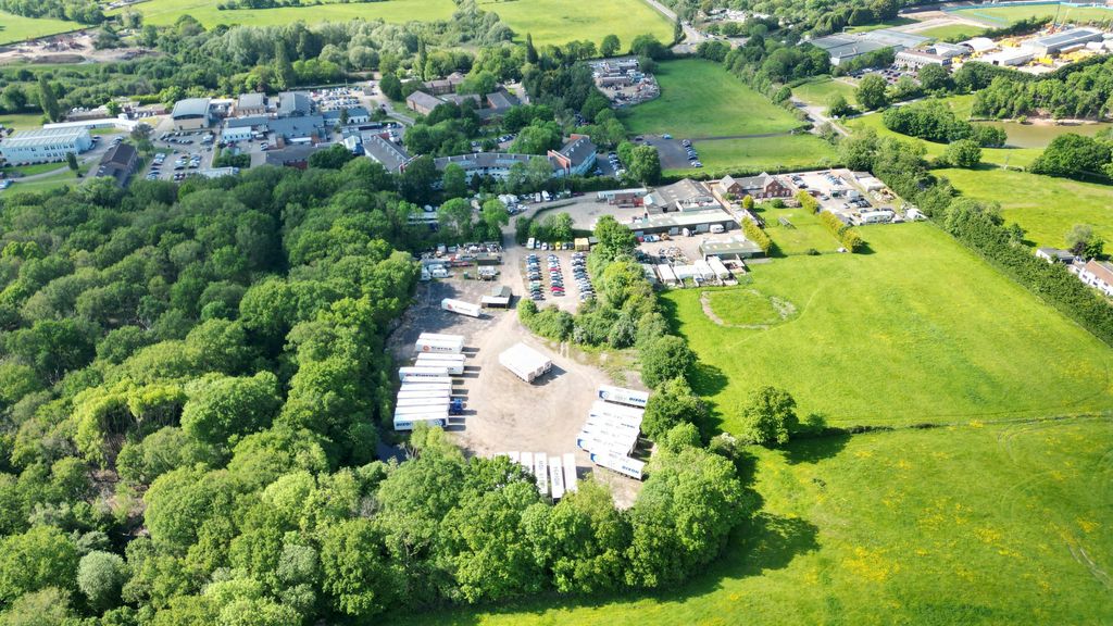 Property photo 3 of 9 Image 3