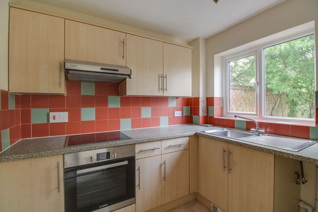 Property photo 3 of 13 Kitchen