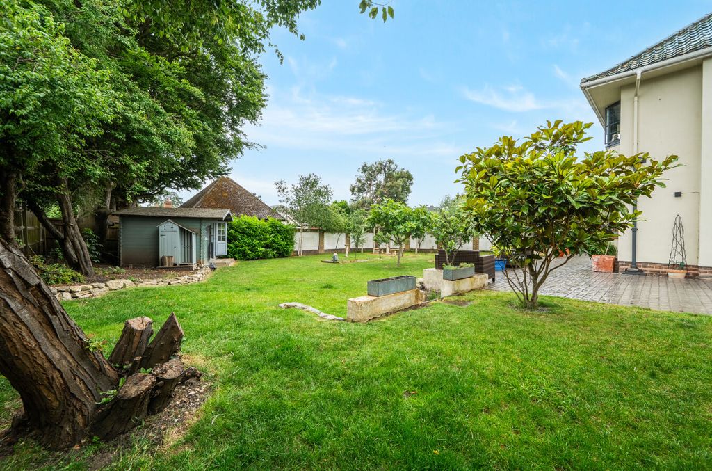 Property photo 2 of 22 1479589-27-6A341c...