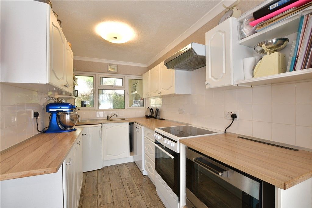 Property photo 3 of 16 Kitchen/Dining Room