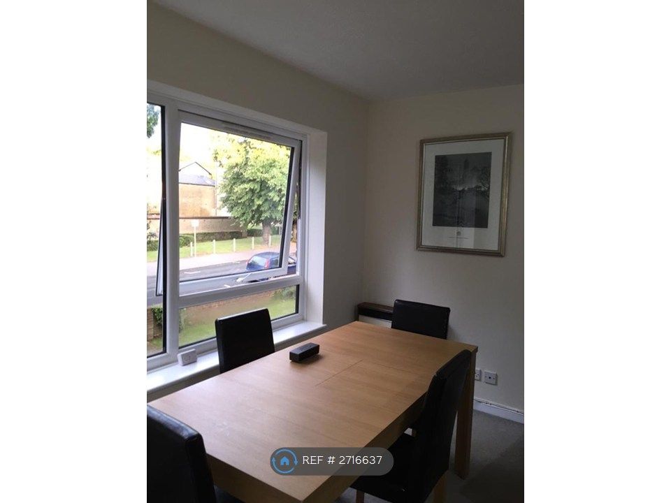 Property photo 3 of 6 Diner