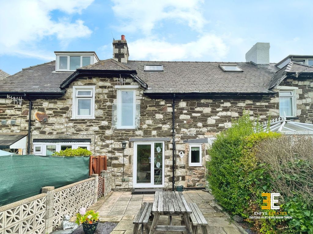 Property photo 1 of 30