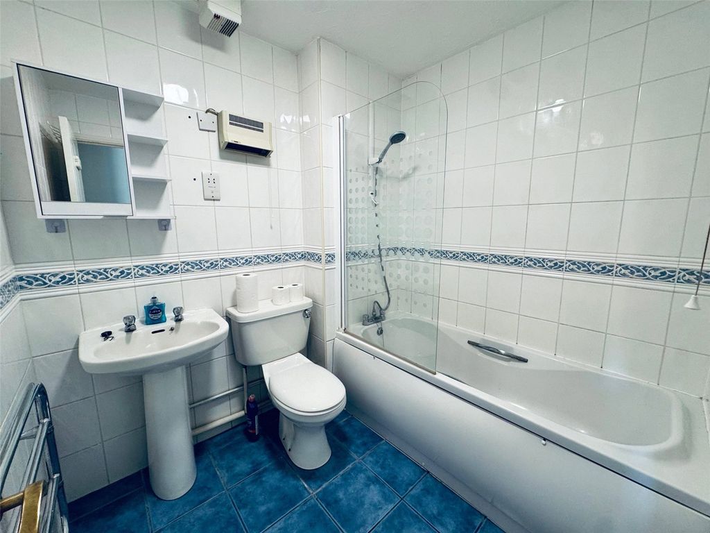 Property photo 3 of 7 Picture No. 02