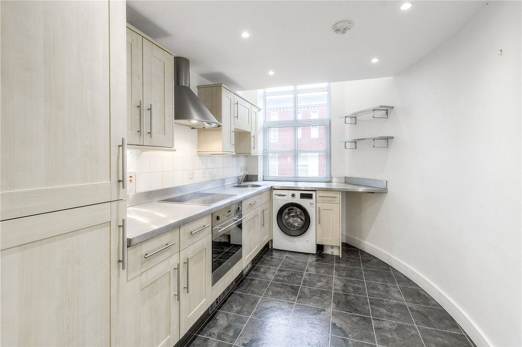 Property photo 2 of 12 Picture No. 08