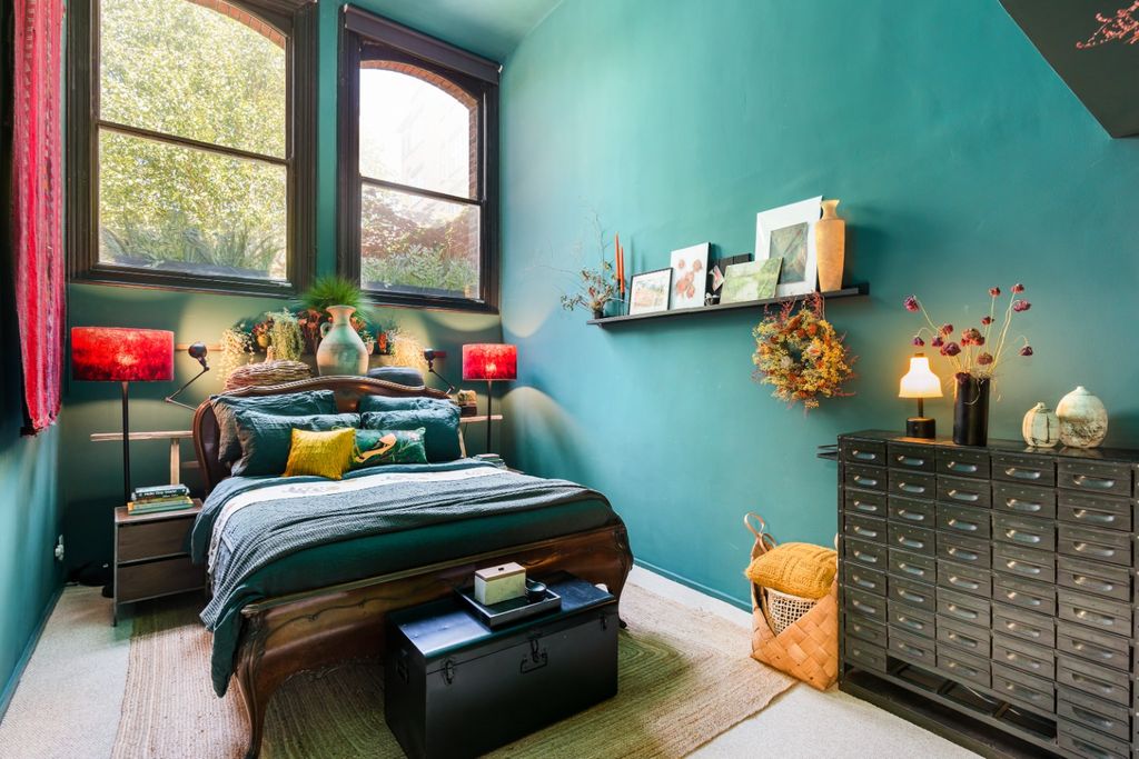 Property photo 2 of 23 4320295