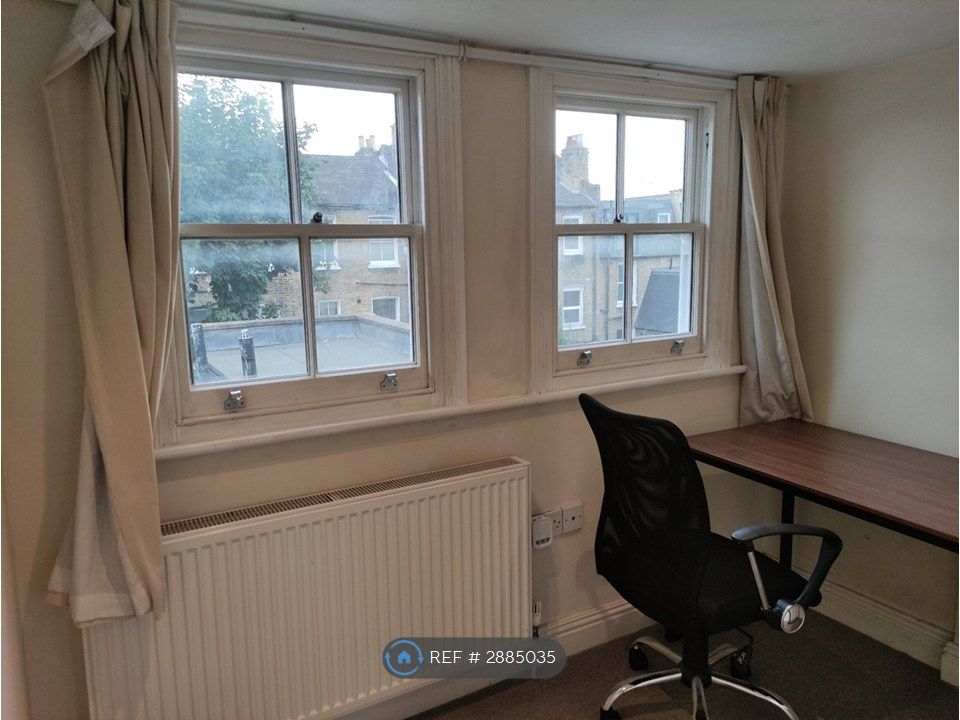 Property photo 3 of 7