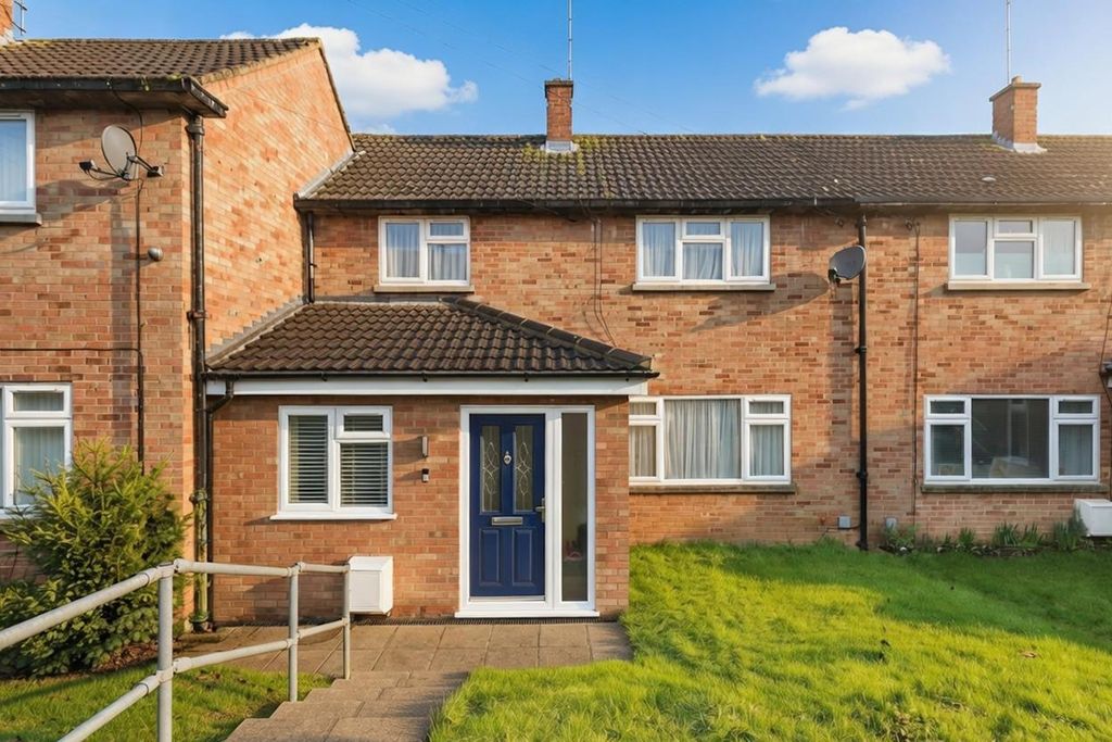 Property photo 1 of 15 Front