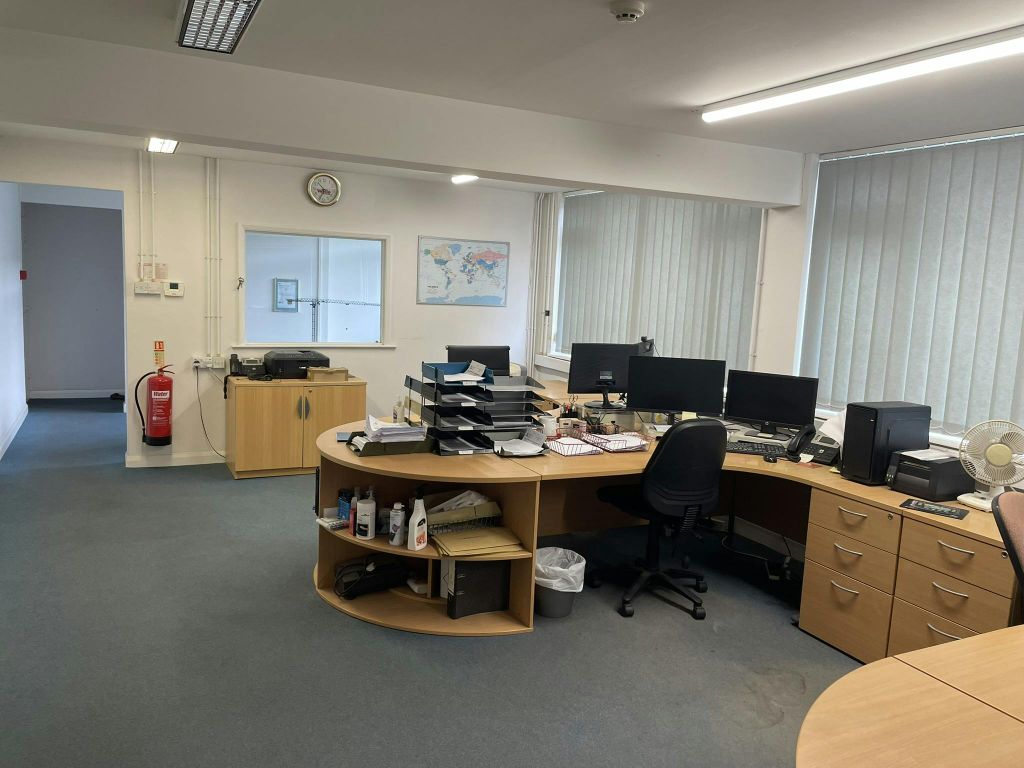 Property photo 3 of 10 Img_3989.Jpeg