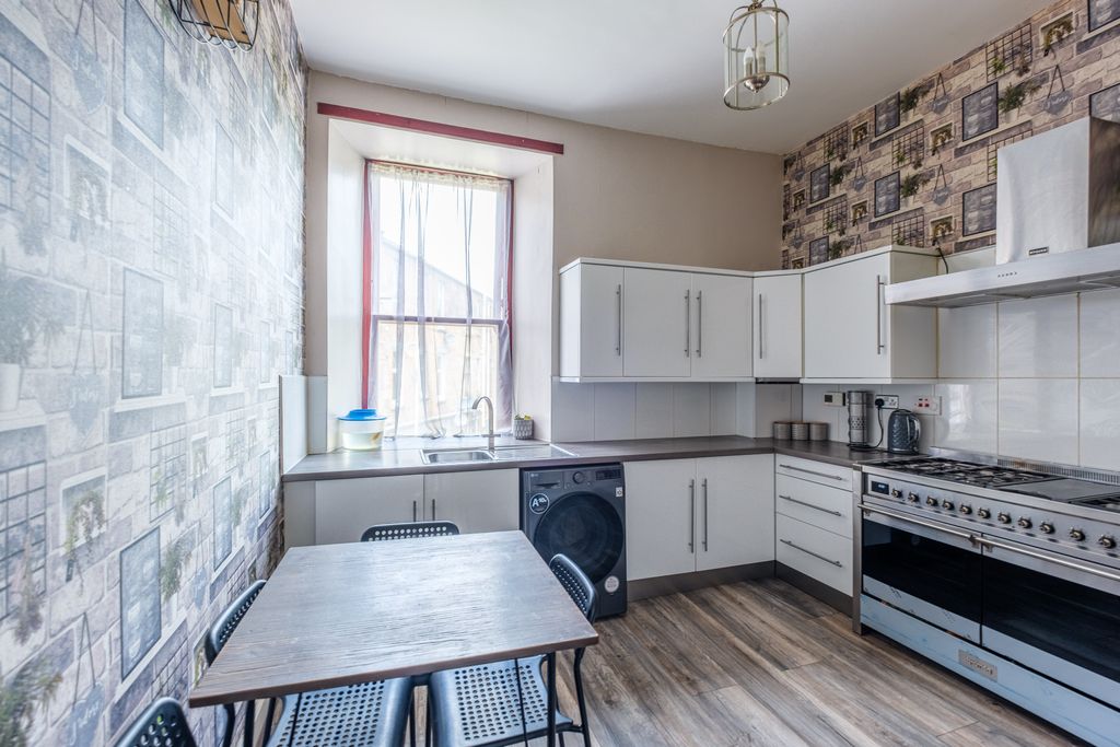 Additional image 6 of 3 bed flat for salePaisley Road West, Govan, Glasgow G51