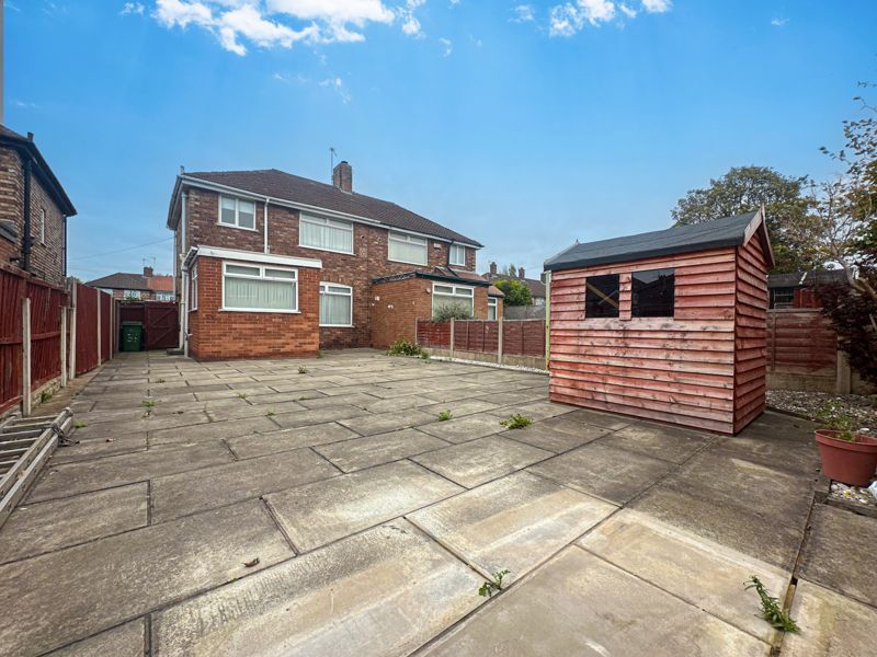 Property photo 3 of 10 Photo 11