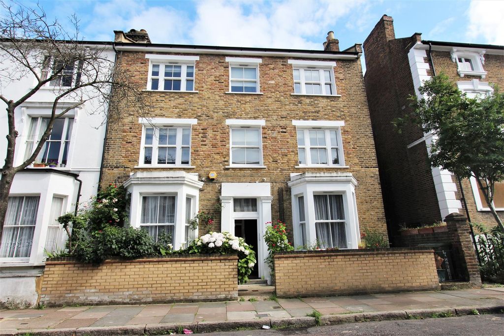 Property photo 1 of 14 Landseer Rd N19
