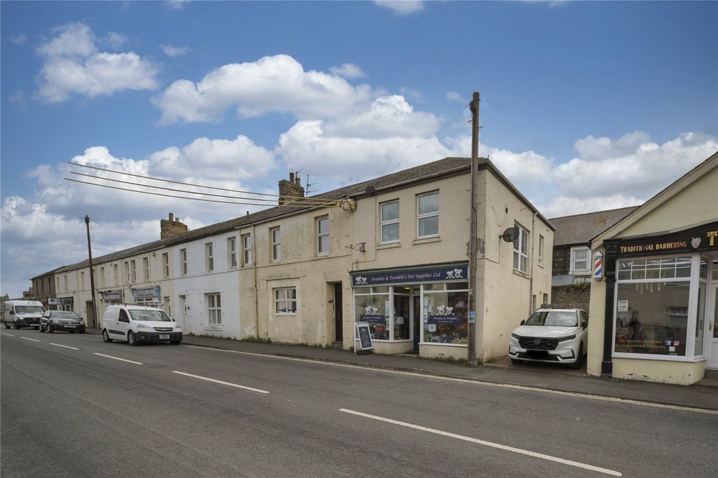 Property photo 2 of 16 Picture No. 05