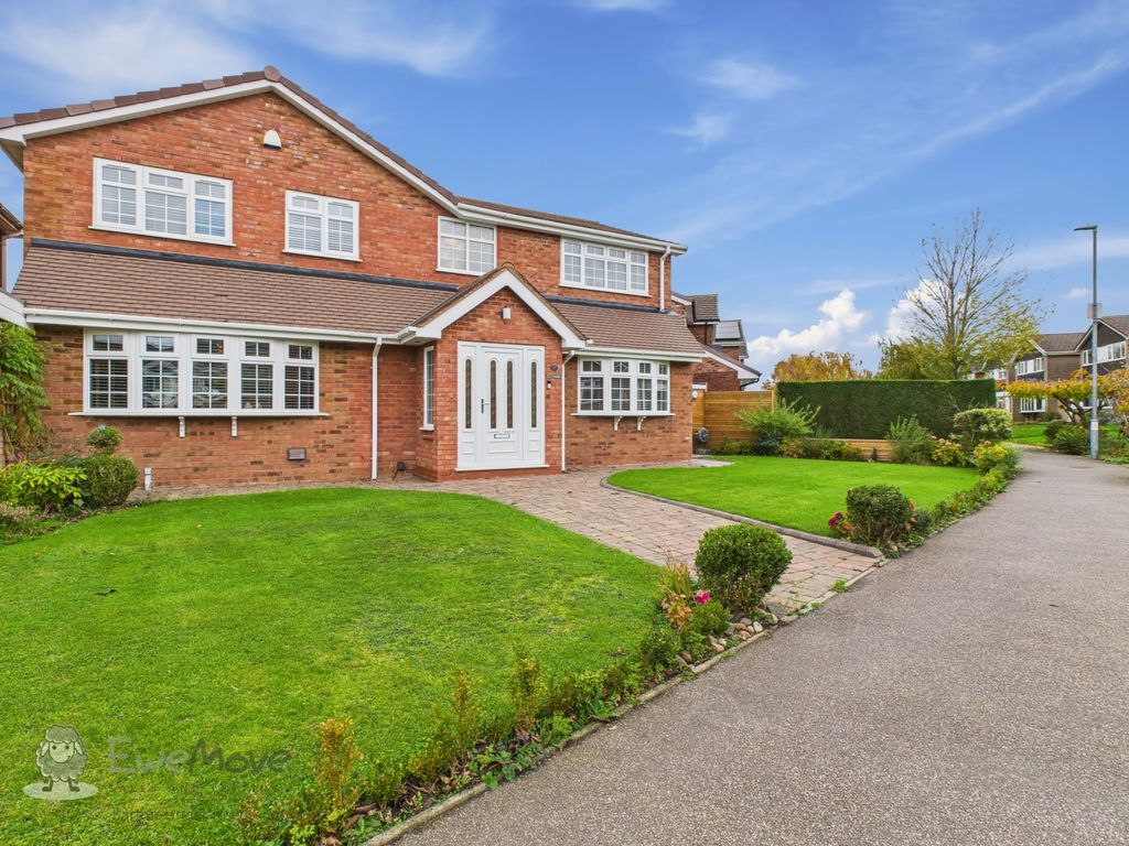 Property photo 1 of 25 Front