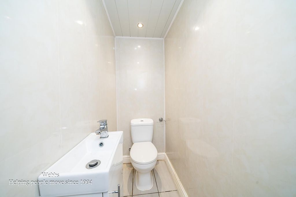 Property photo 3 of 27 Webbs-13.Jpg
