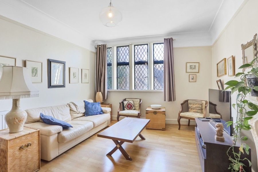 Property photo 2 of 18