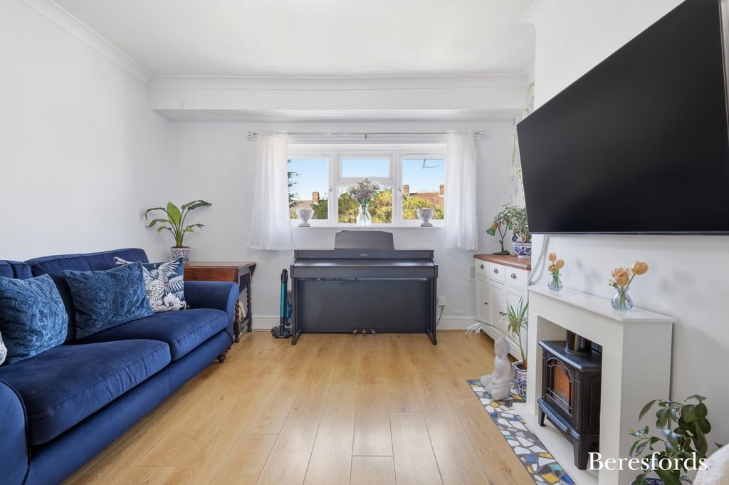 Property photo 2 of 18 Picture No. 22