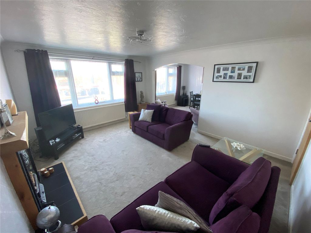 Property photo 3 of 21 Picture No. 20