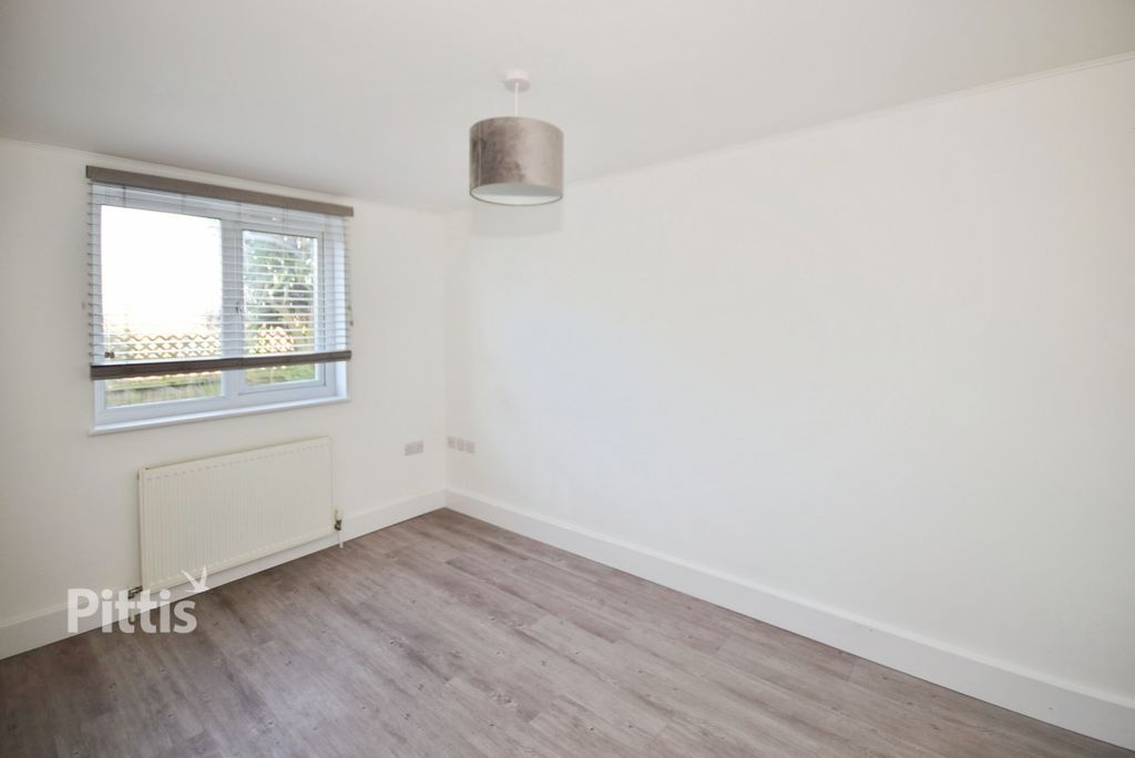 Additional image 4 of 2 bed flat to rentSunnyside Gardens, Talbot Road, Sandown PO36