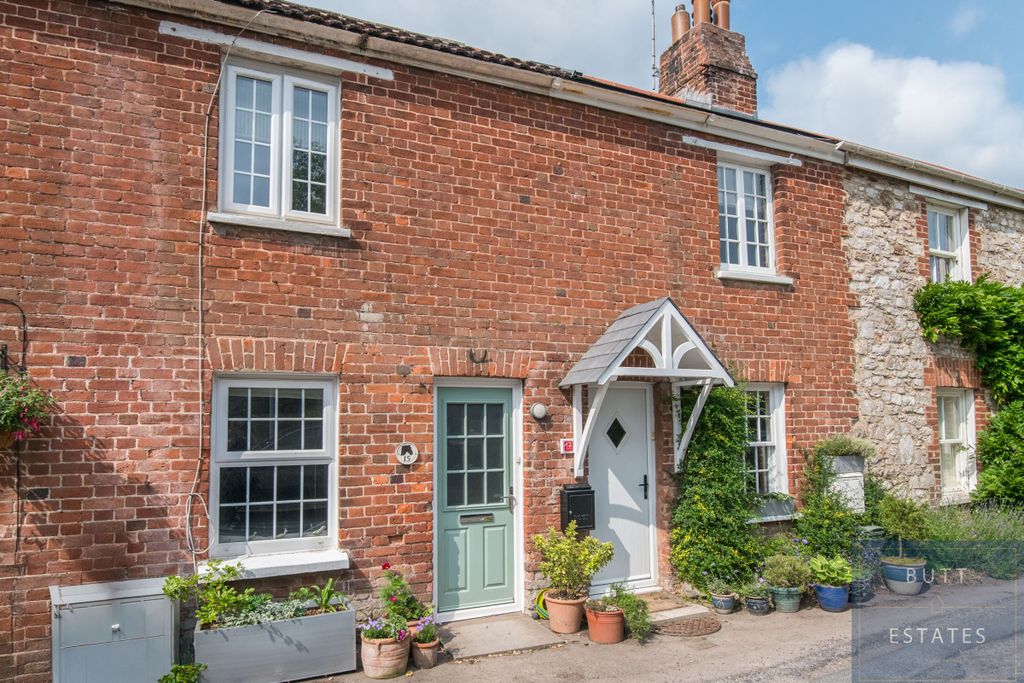 Property photo 1 of 21