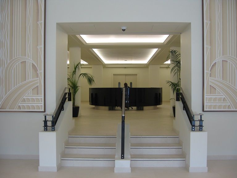 Property photo 3 of 25 Concierge &amp; Main Entrance To Wallis House