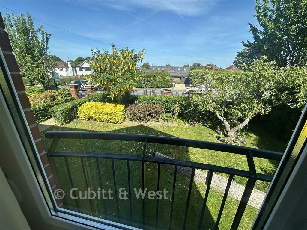 Property photo 1 of 9 View
