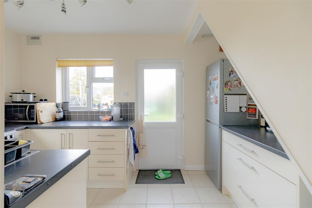 Property photo 3 of 12 Image00002.Jpeg