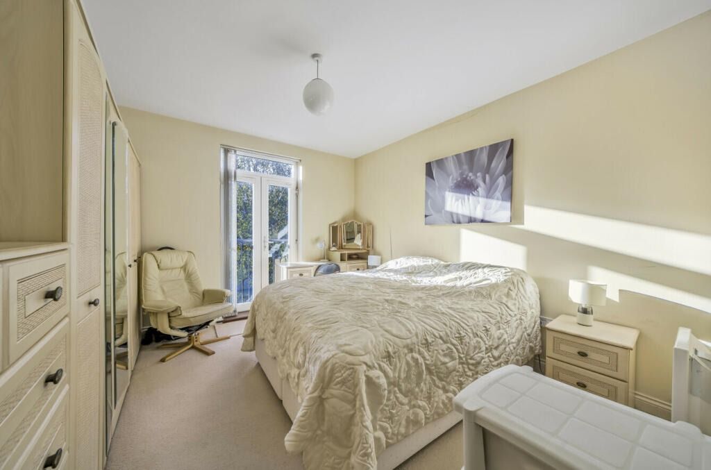 Property photo 3 of 8 2763535