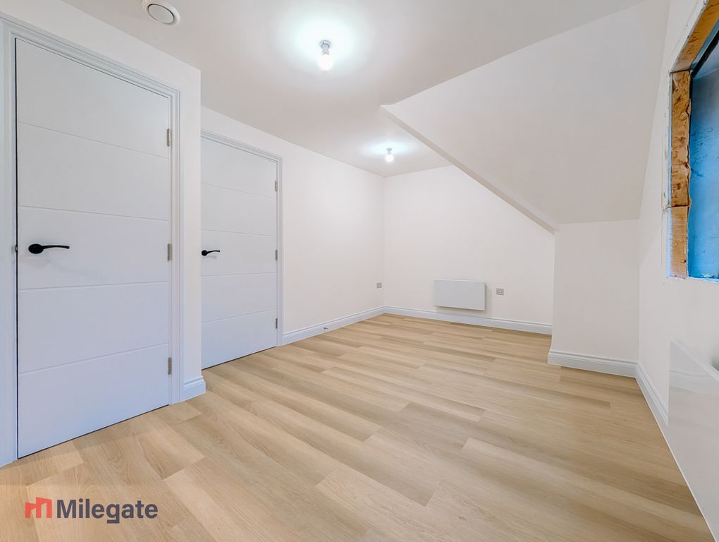 Property photo 2 of 7 Photo 2