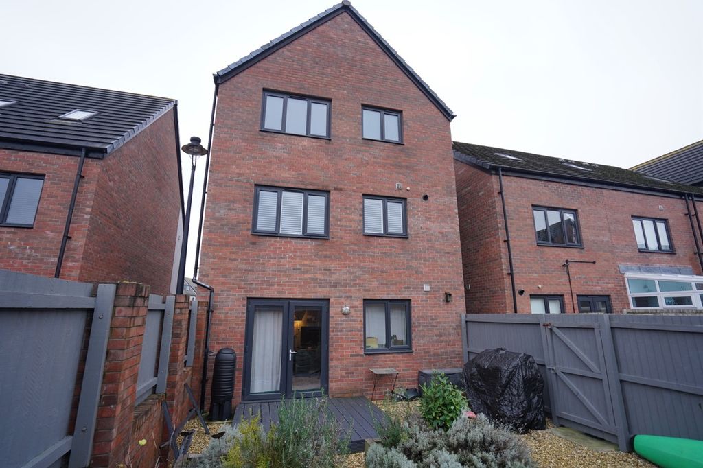 Additional image 25 of 4 bed detached house for saleIsland View, Barry CF62