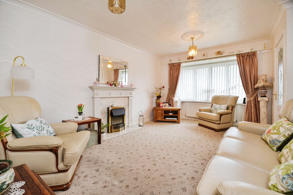 Property photo 2 of 17 Dsc_5120