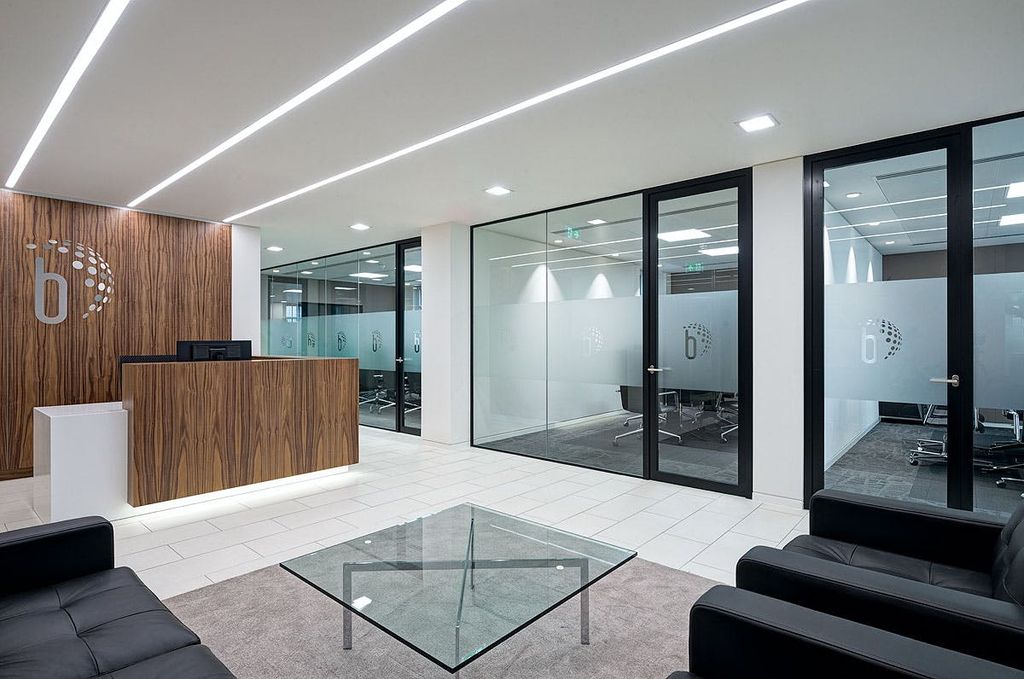 Property photo 3 of 4 Bennbridge Reception 02.Jpg