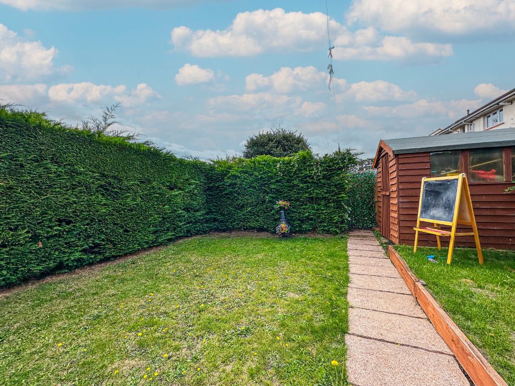 Property photo 2 of 20 4424305