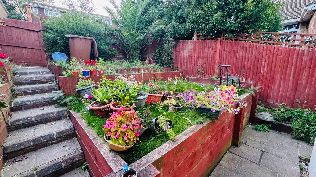 Property photo 3 of 14