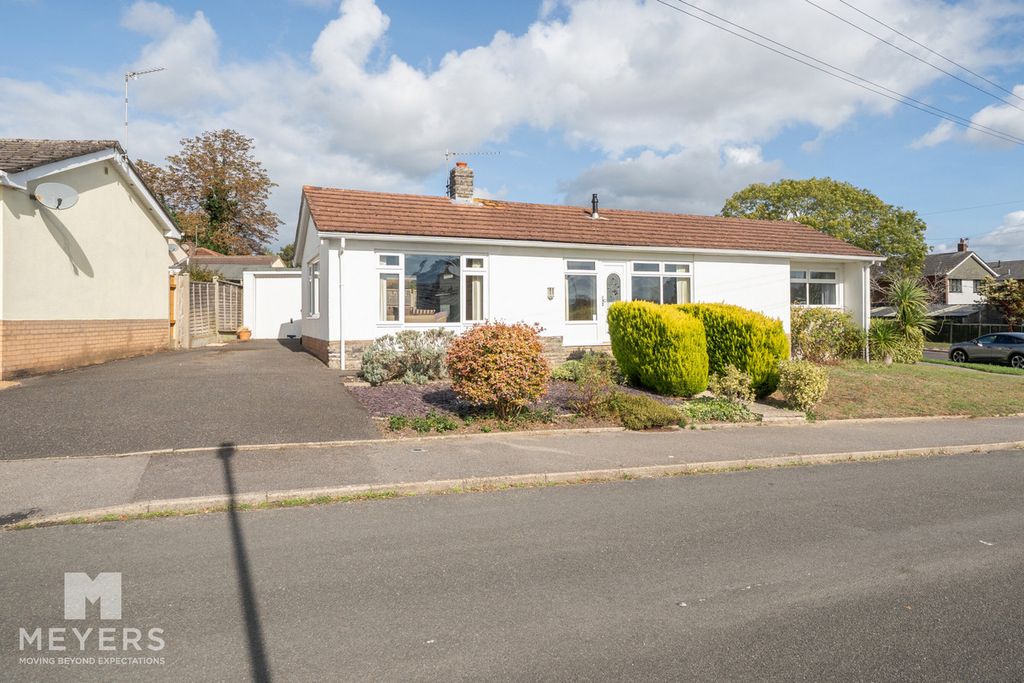 Property photo 1 of 13