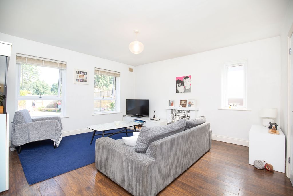 Property photo 3 of 18 Mw26-1352