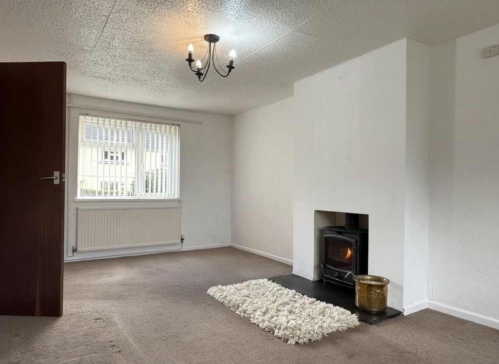 Property photo 3 of 22 Picture No. 02